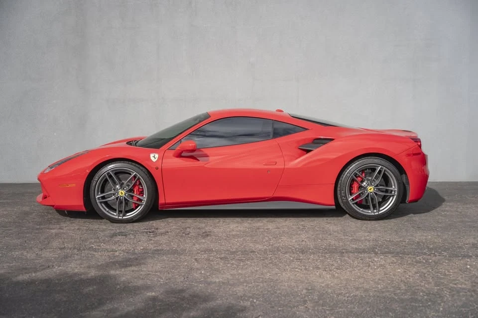 2018 Ferrari 488 GTB - Image 8 of 20