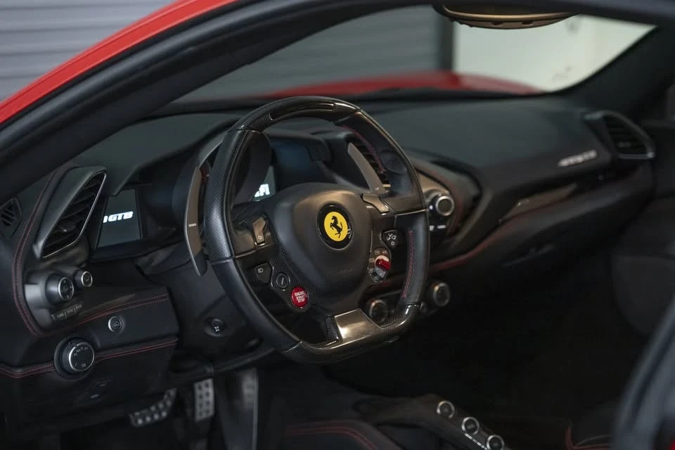 2018 Ferrari 488 GTB - Image 13 of 20