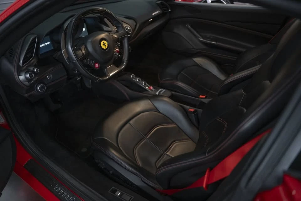 2018 Ferrari 488 GTB - Image 11 of 20