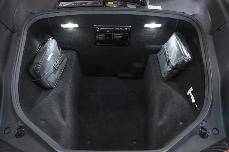 2018 Ferrari 488 GTB - Image 9 of 20
