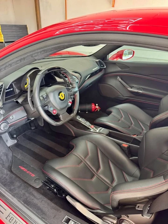2018 Ferrari 488 GTB - Image 5 of 9