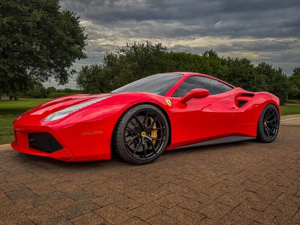 2018 Ferrari 488 GTB - Image 2 of 11
