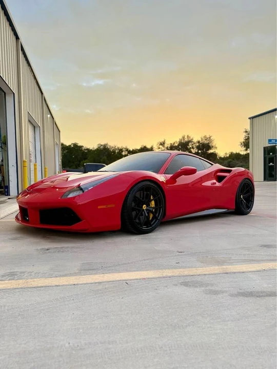 2018 Ferrari 488 GTB - Image 4 of 11