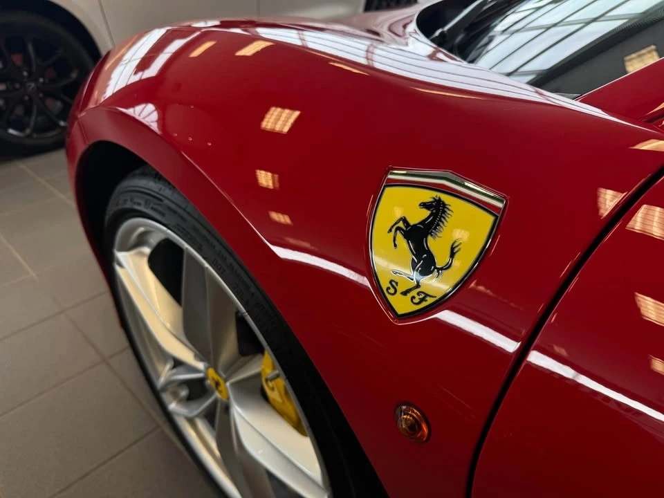 2018 Ferrari 488 GTB - Image 6 of 11