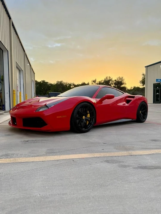2018 Ferrari 488 GTB - Image 4 of 9