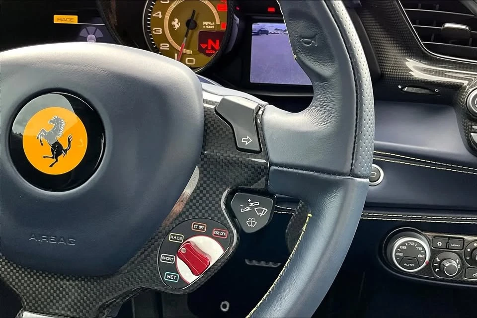 2018 Ferrari 488 GTB - Image 19 of 20