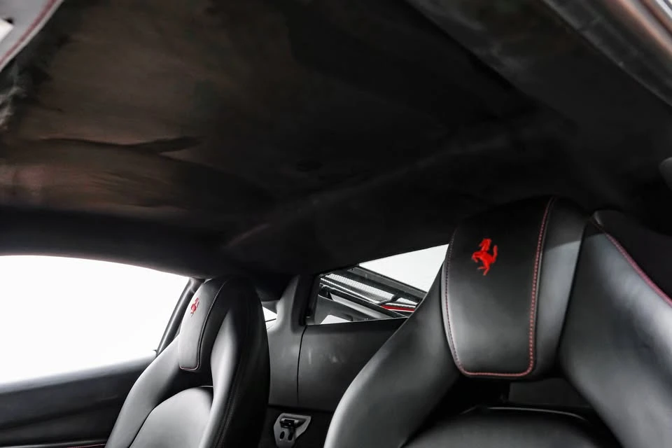 2018 Ferrari 488 GTB - Image 15 of 19