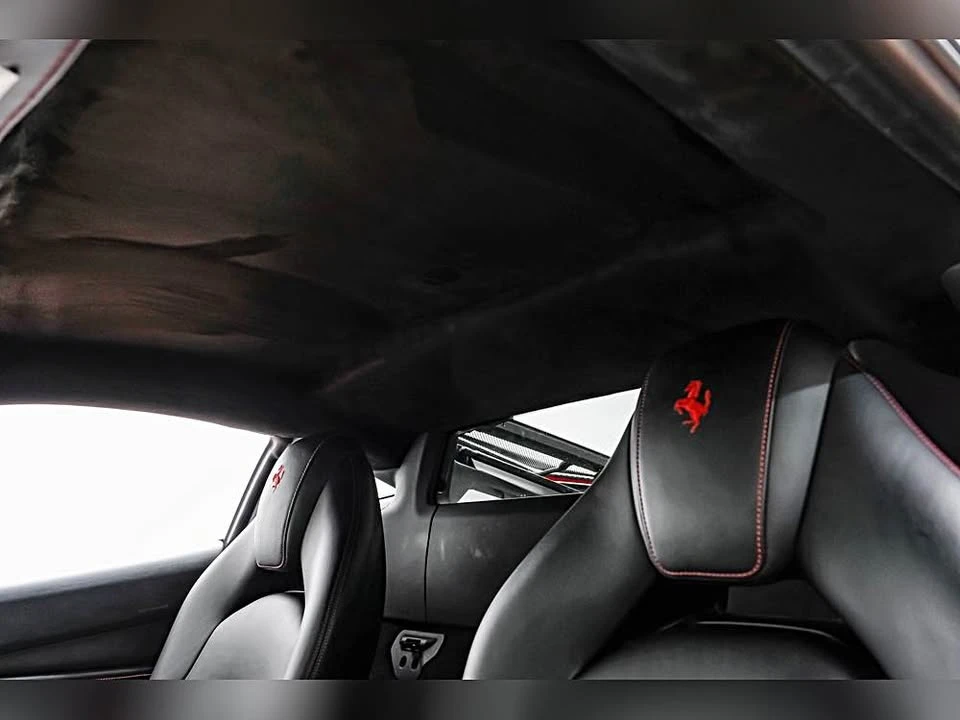 2018 Ferrari 488 GTB - Image 11 of 13
