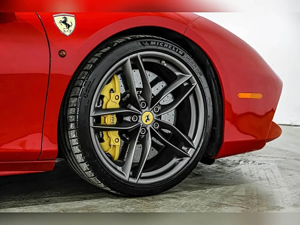 2018 Ferrari 488 GTB - Image 7 of 13