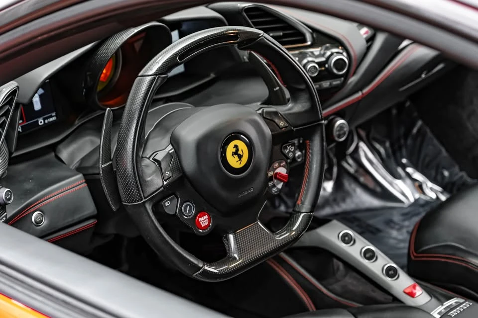 2018 Ferrari 488 GTB - Image 11 of 19