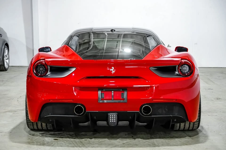 2018 Ferrari 488 GTB - Image 7 of 19