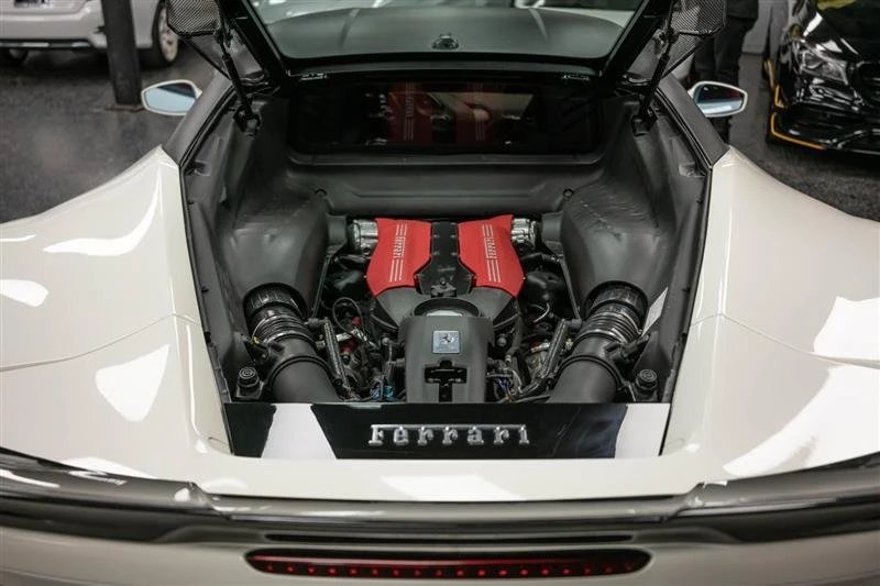 2018 Ferrari 488 GTB - Image 7 of 20