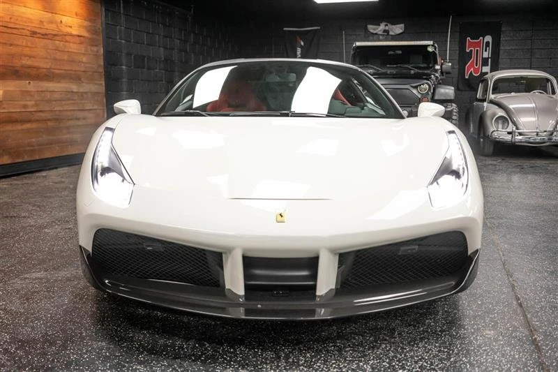 2018 Ferrari 488 GTB - Image 3 of 20