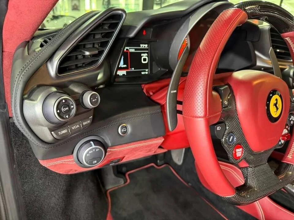 2018 Ferrari 488 GTB - Image 11 of 20
