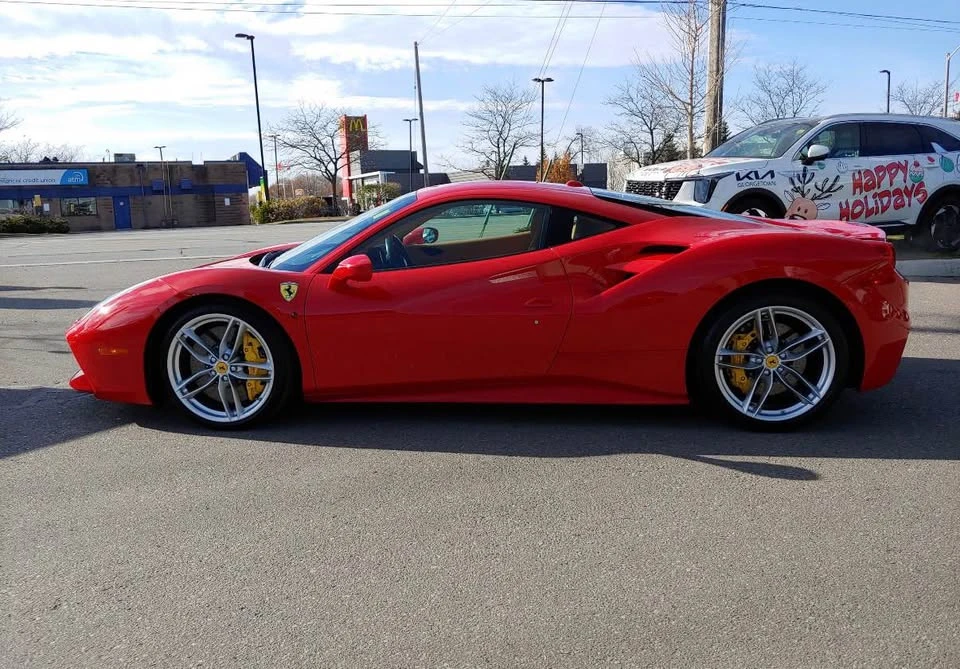 2018 Ferrari 488 GTB - Image 3 of 11