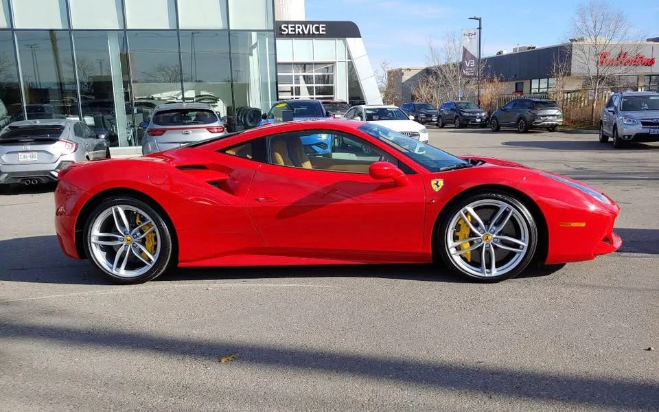 2018 Ferrari 488 GTB - Image 7 of 11