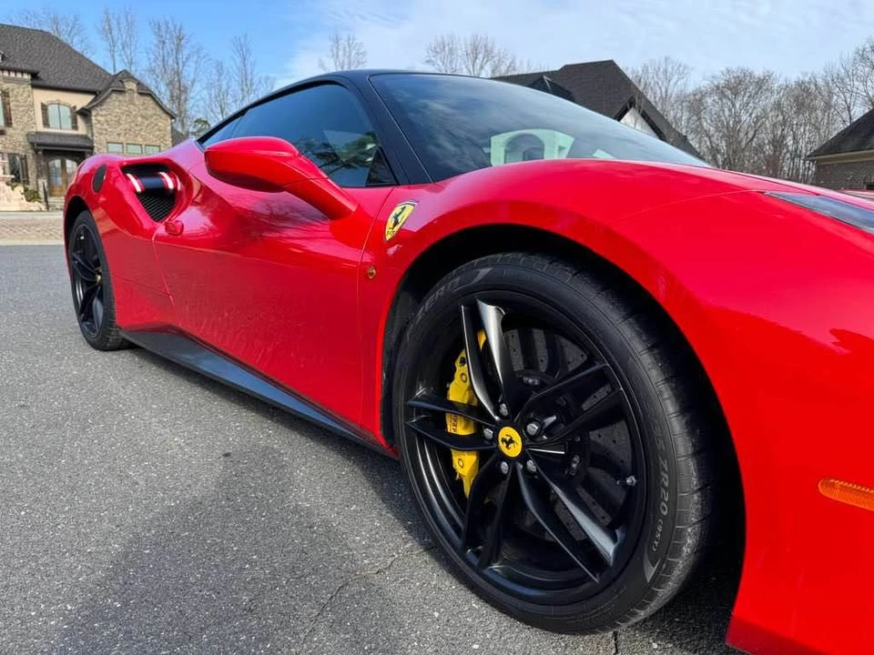 2018 Ferrari 488 GTB - Image 5 of 12
