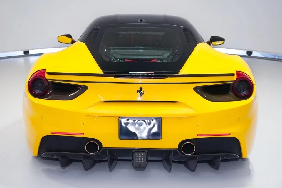 2018 Ferrari 488 GTB - Image 4 of 20