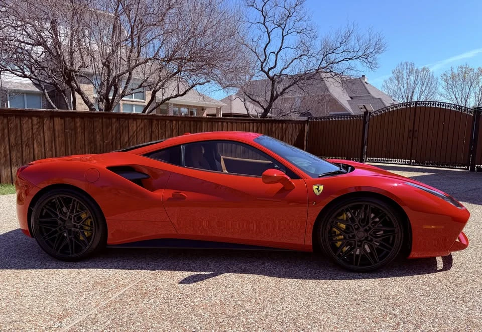2018 Ferrari 488 GTB - Image 3 of 20