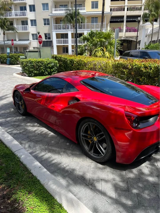 2018 Ferrari 488 GTB - Image 2 of 10