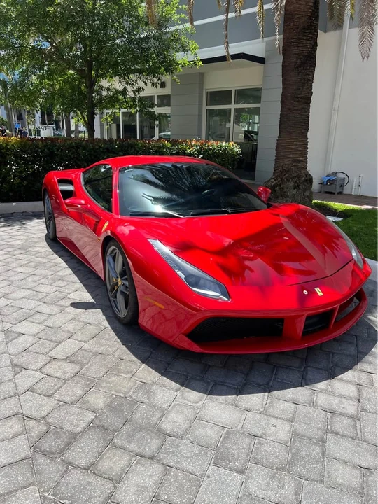 2018 Ferrari 488 GTB - Image 5 of 10