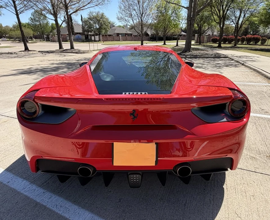 2018 Ferrari 488 GTB - Image 9 of 20