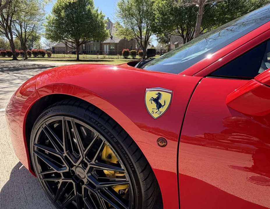 2018 Ferrari 488 GTB - Image 10 of 20