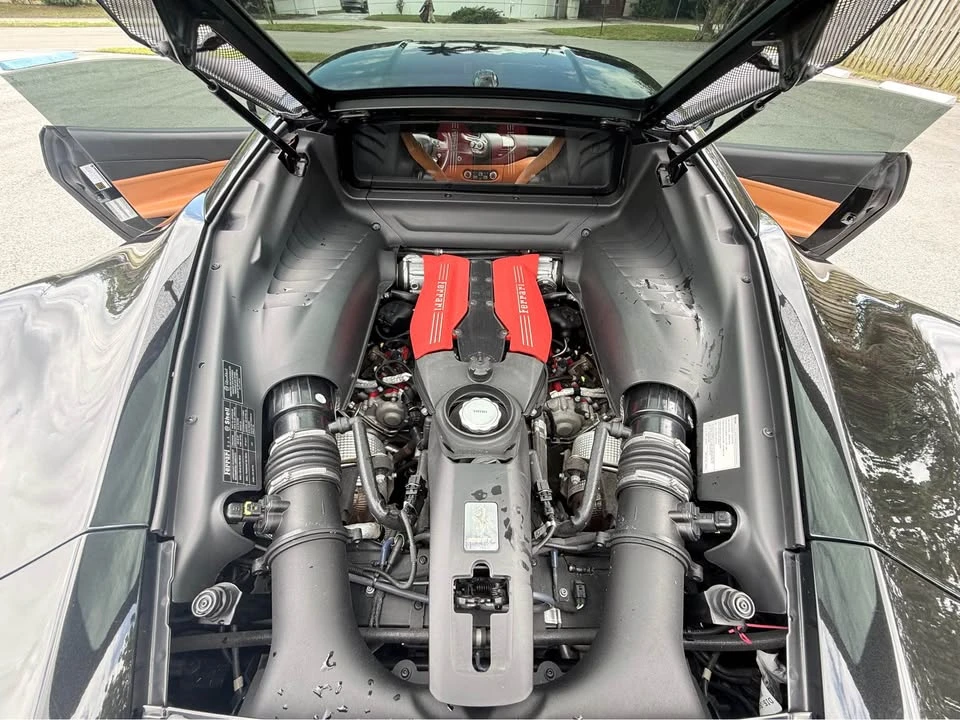 2018 Ferrari 488 GTB - Image 13 of 14