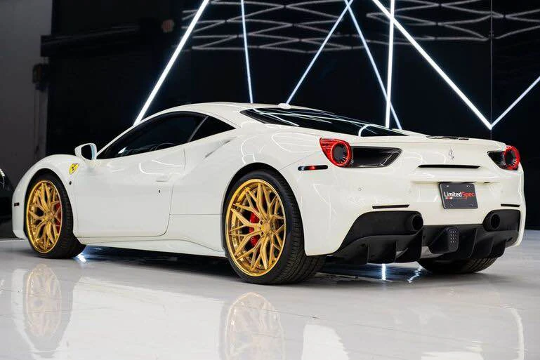 2018 Ferrari 488 GTB - Image 8 of 17