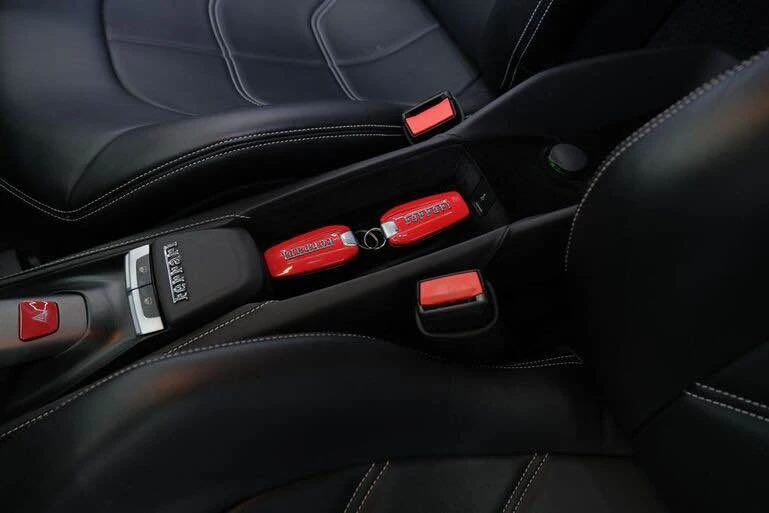 2018 Ferrari 488 GTB - Image 10 of 17