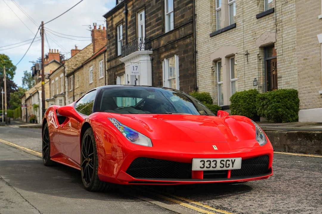 2018 Ferrari 488 GTB - Image 9 of 31