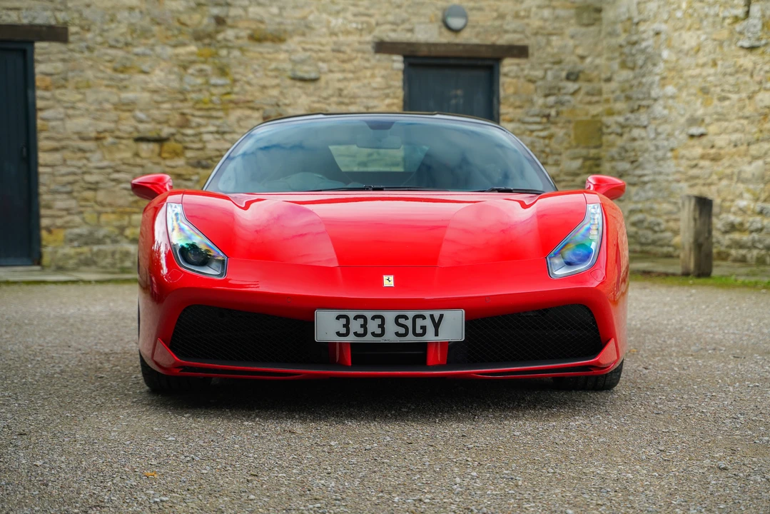 2018 Ferrari 488 GTB - Image 2 of 31