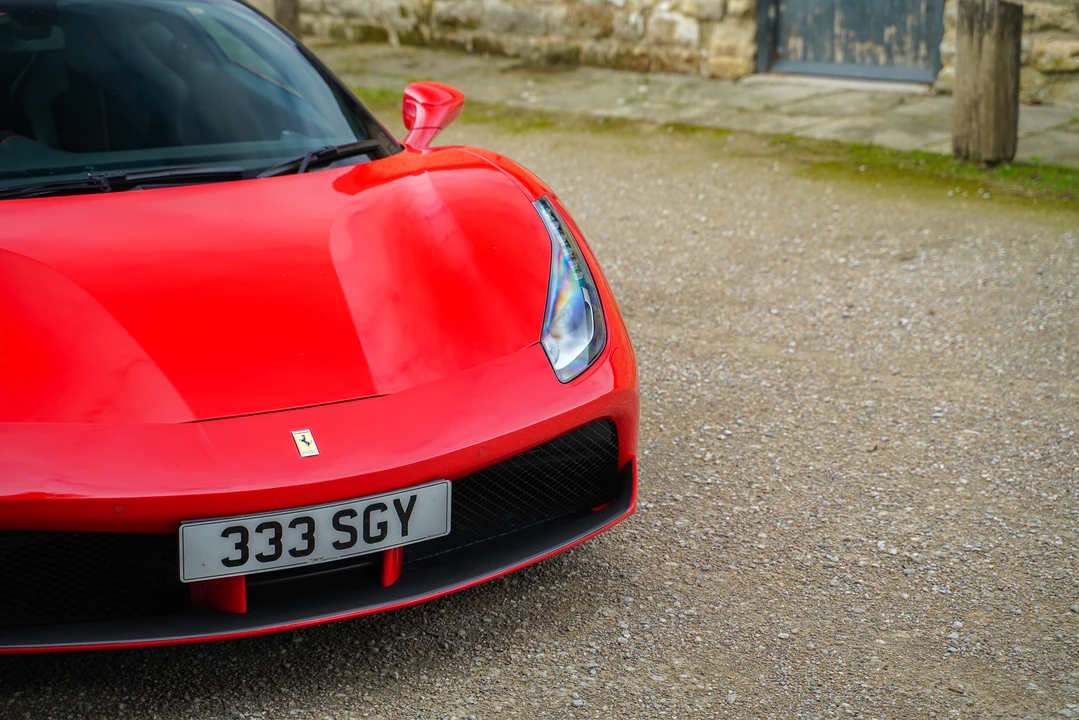 2018 Ferrari 488 GTB - Image 10 of 31