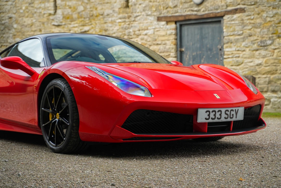 2018 Ferrari 488 GTB - Image 29 of 31