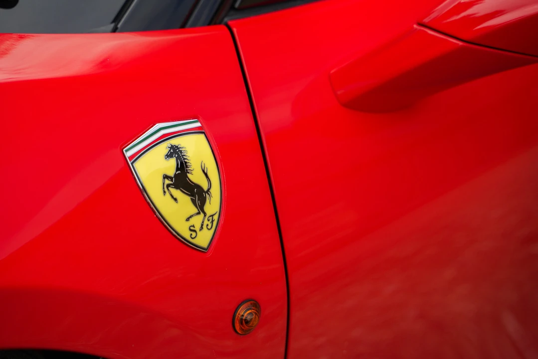 2018 Ferrari 488 GTB - Image 15 of 31