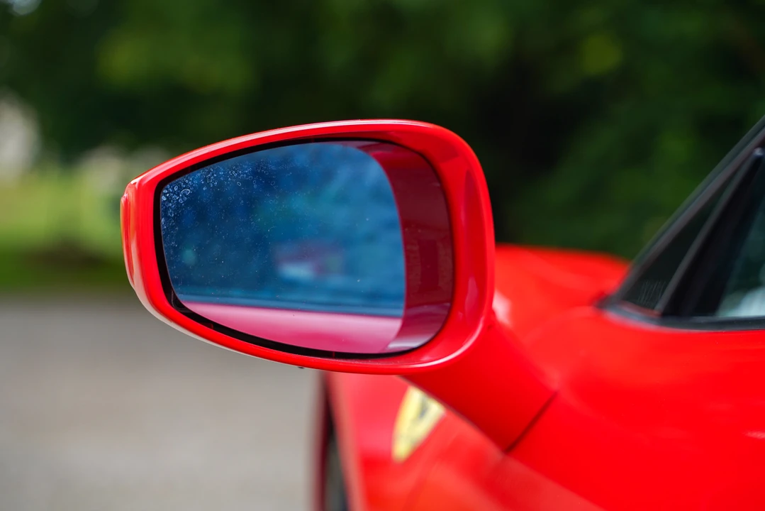 2018 Ferrari 488 GTB - Image 18 of 31