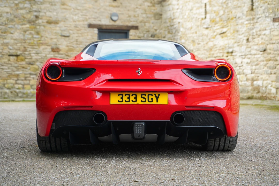 2018 Ferrari 488 GTB - Image 6 of 31