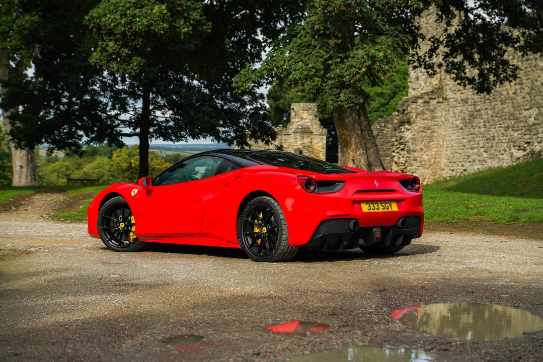 2018 Ferrari 488 GTB - Image 5 of 31
