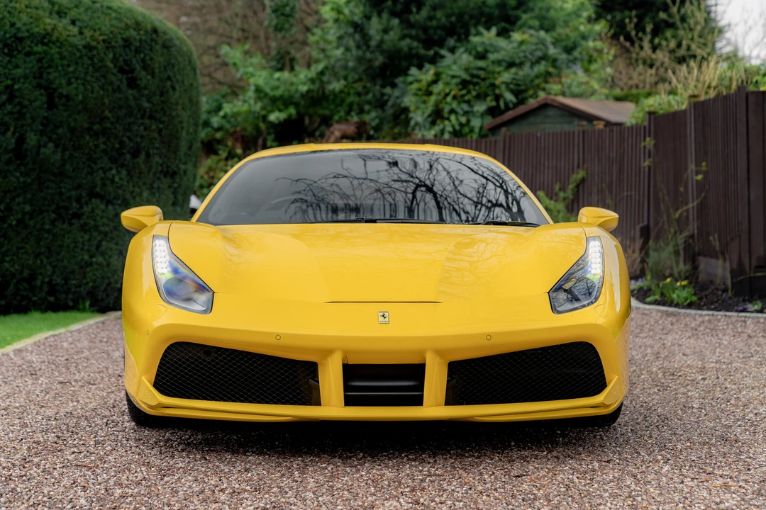 2018 Ferrari 488 GTB - Image 17 of 31