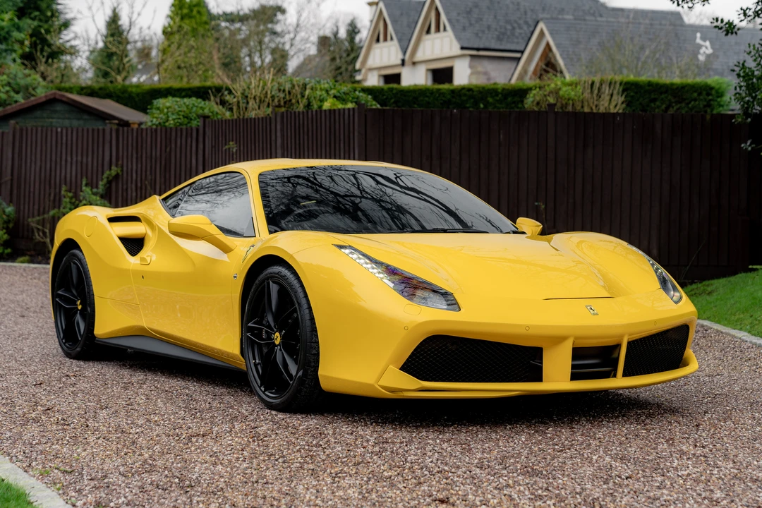 2018 Ferrari 488 GTB - Image 9 of 31