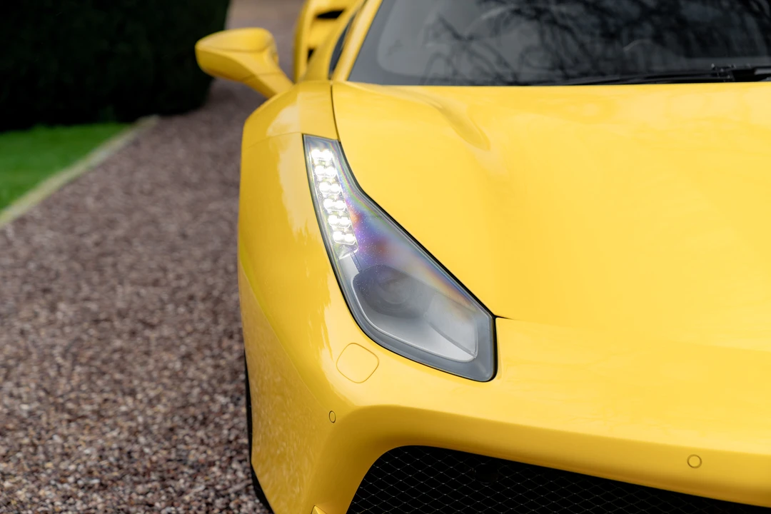 2018 Ferrari 488 GTB - Image 22 of 31