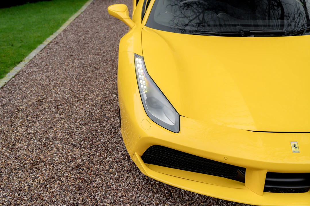 2018 Ferrari 488 GTB - Image 23 of 31