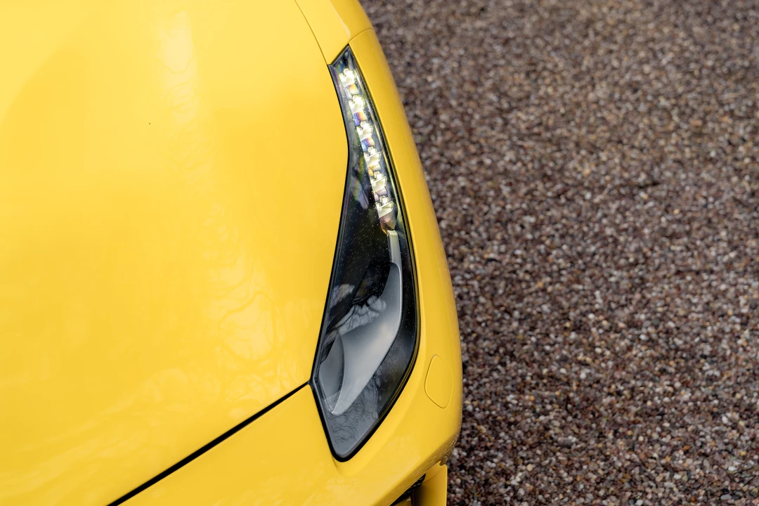 2018 Ferrari 488 GTB - Image 26 of 31