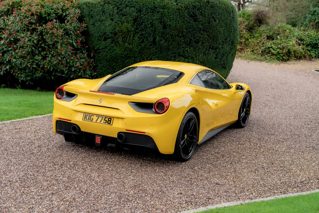 2018 Ferrari 488 GTB - Image 7 of 31