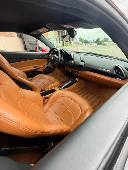 2018 Ferrari 488 GTB - Image 13 of 18