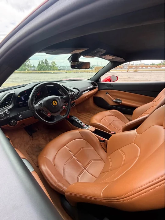 2018 Ferrari 488 GTB - Image 14 of 18