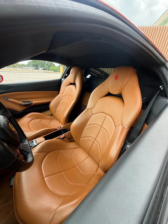 2018 Ferrari 488 GTB - Image 15 of 18