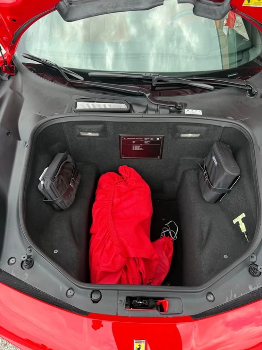 2018 Ferrari 488 GTB - Image 11 of 18