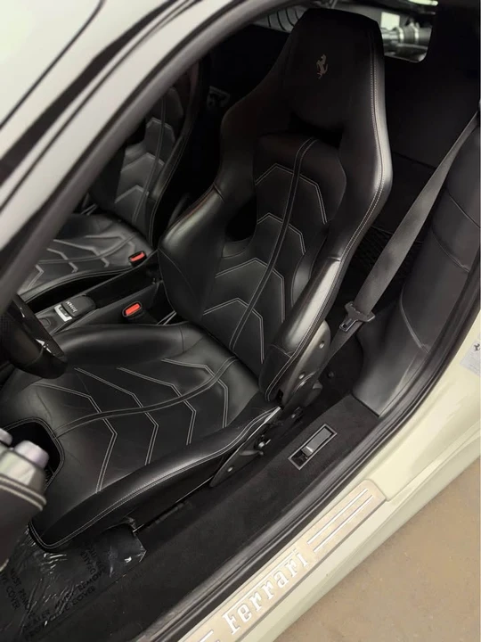 2018 Ferrari 488 GTB - Image 14 of 20