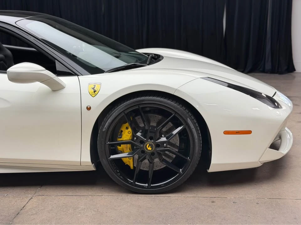 2018 Ferrari 488 GTB - Image 2 of 20